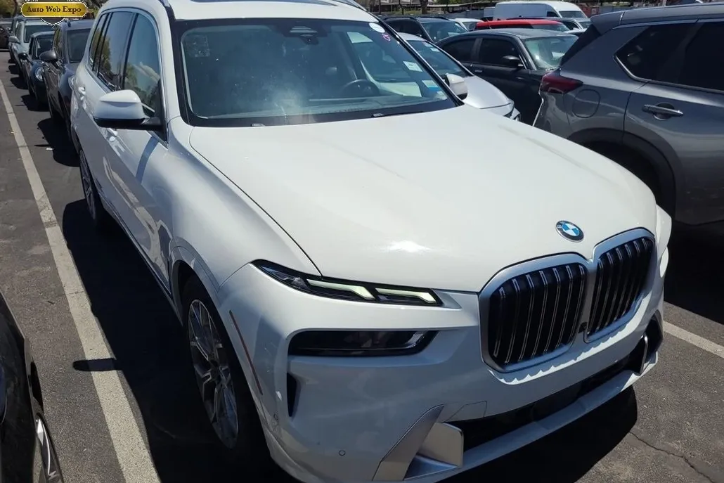 2023 Bmw X7 xDrive40i photo 1