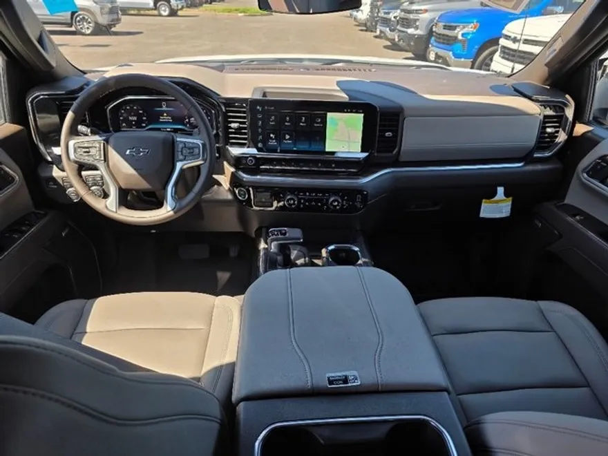 2025 Chevrolet Silverado 1500 RST photo 1