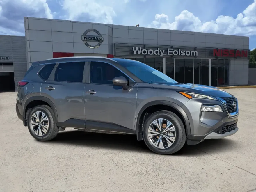 2023 Nissan Rogue SV photo 1