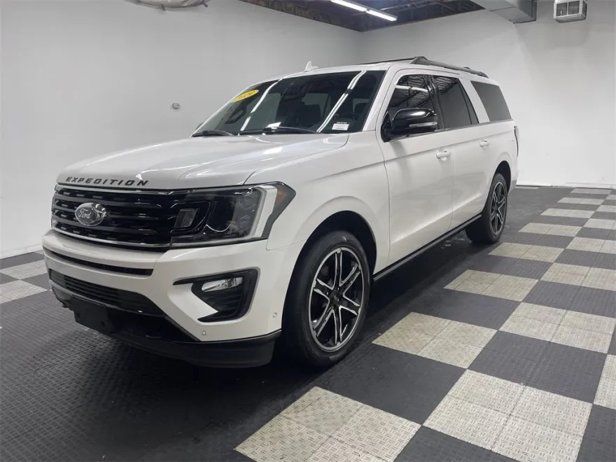 2019 Ford Expedition MAX Limited photo 1