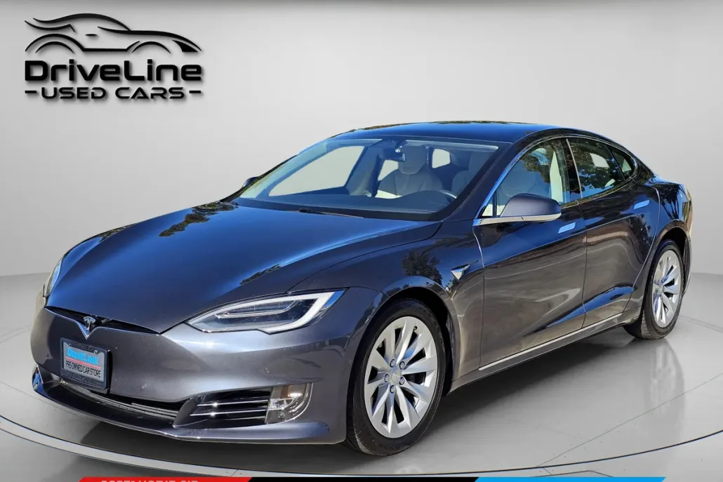 2019 Tesla Model S Long Range AWD photo 1