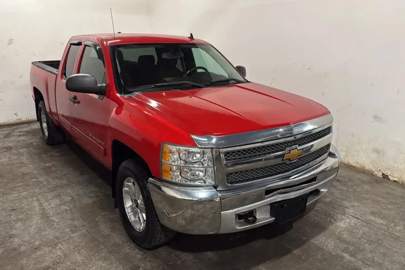 2013 Chevrolet Silverado 1500 LT photo 1
