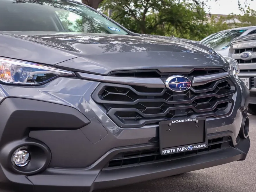 2025 Subaru Crosstrek Premium photo 1