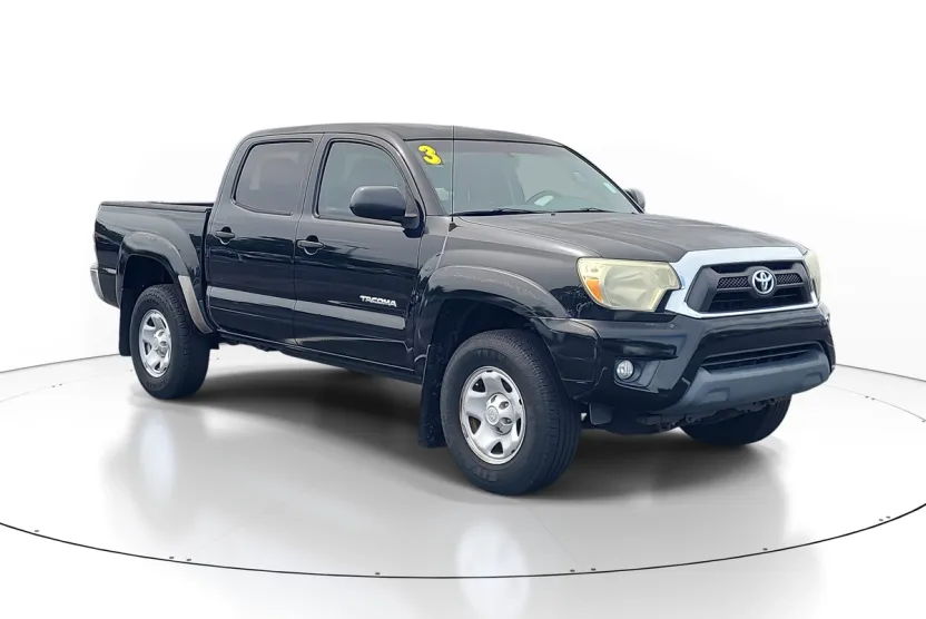 2013 Toyota Tacoma PreRunner V6 photo 1