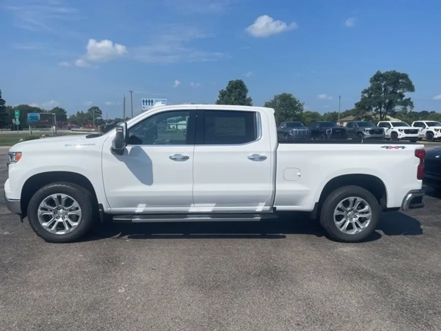 2026 Chevrolet Silverado 1500 LTZ photo 1
