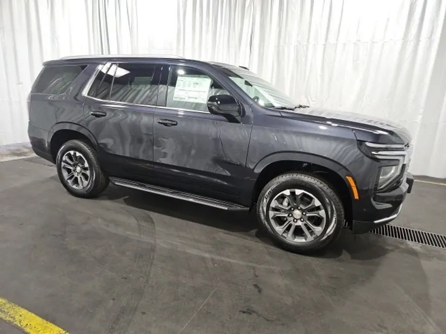 2025 Chevrolet Tahoe LS photo 1