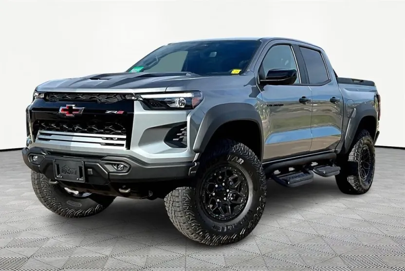 2024 Chevrolet Colorado ZR2 photo 1