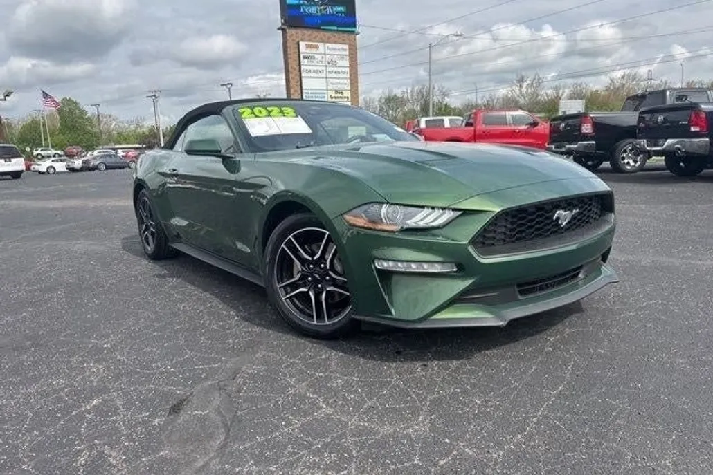 2023 Ford Mustang EcoBoost Premium photo 1