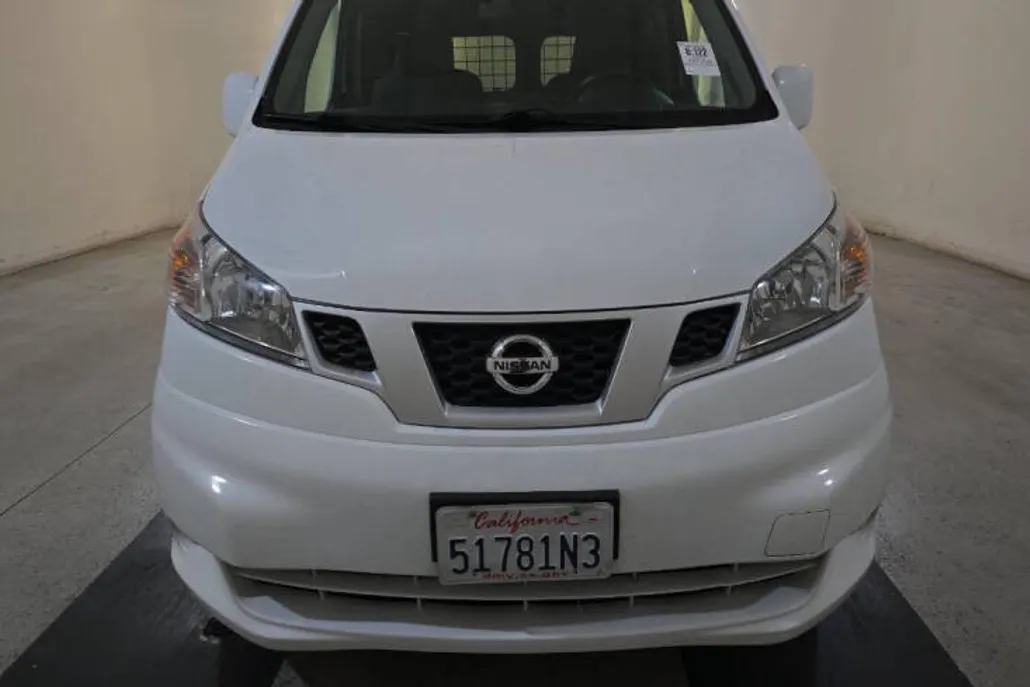2021 Nissan NV200 SV photo 1