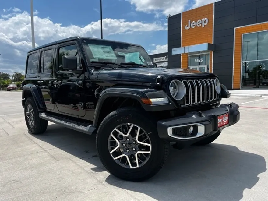 2025 Jeep Wrangler Sahara photo 1
