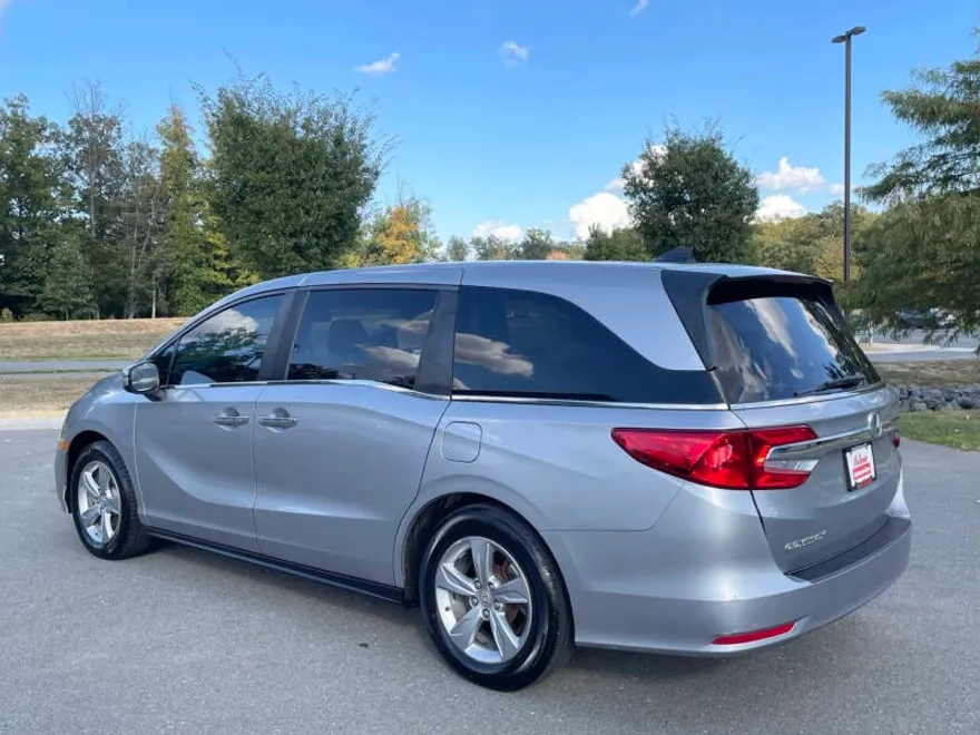 2018 Honda Odyssey EX-L photo 1