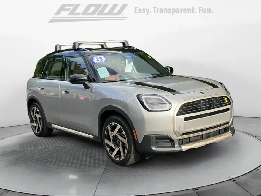 2025 Mini Countryman SE ALL4 photo 1