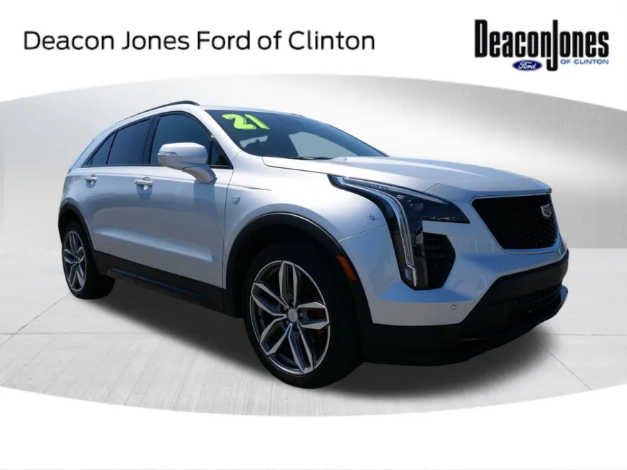 2021 Cadillac XT4 Sport photo 1