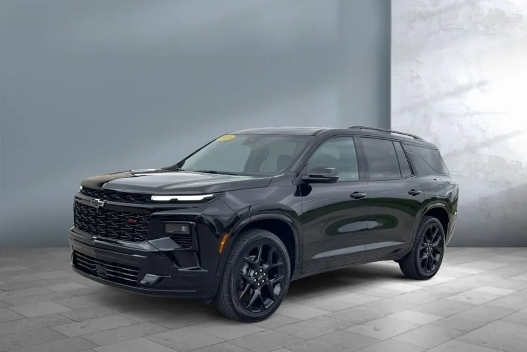 2024 Chevrolet Traverse RS photo 1