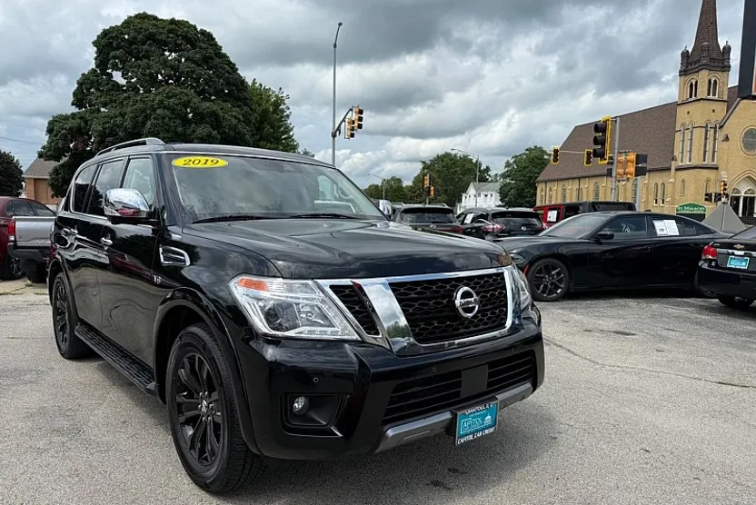 2019 Nissan Armada Platinum photo 1
