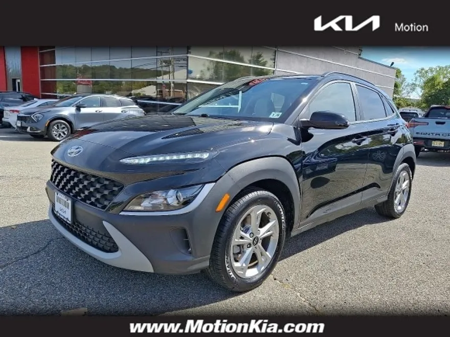 2023 Hyundai Kona SEL photo 1
