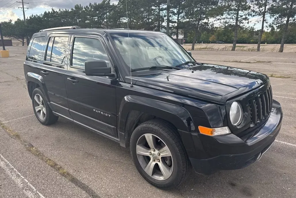 2017 Jeep Patriot High Altitude photo 1