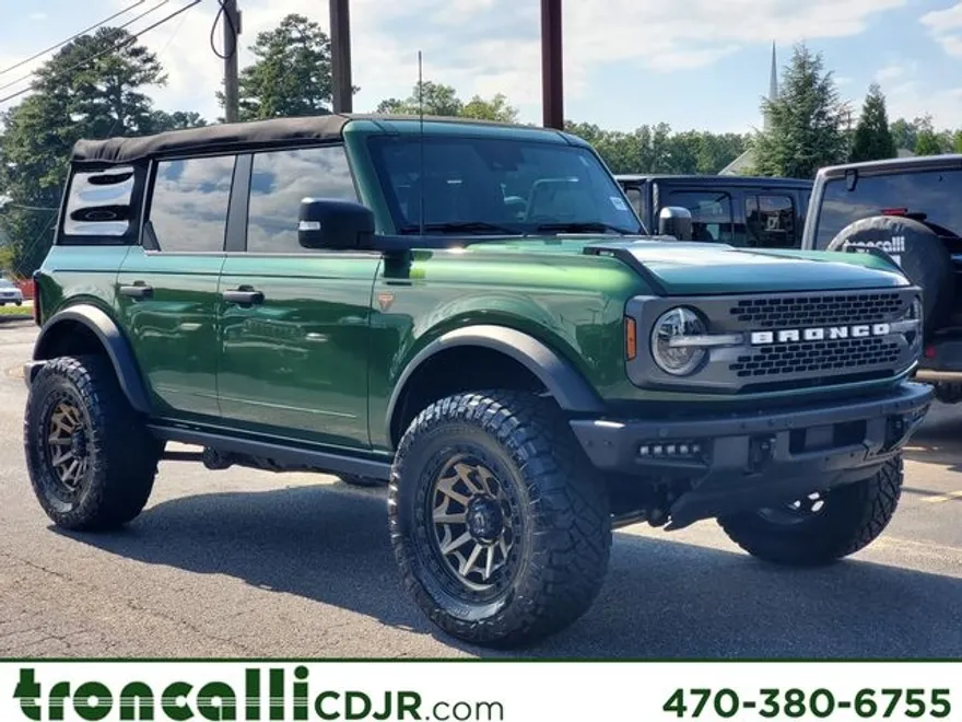 2024 Ford Bronco Badlands photo 1
