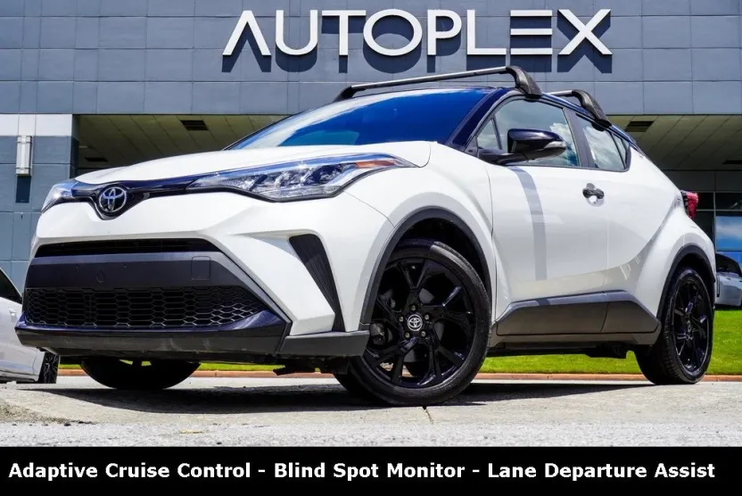 2022 Toyota C-HR Nightshade Edition photo 1