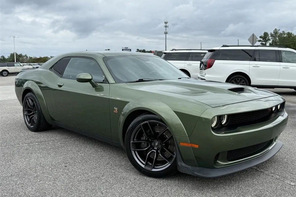 2020 Dodge Challenger R/T Scat Pack Widebody photo 1