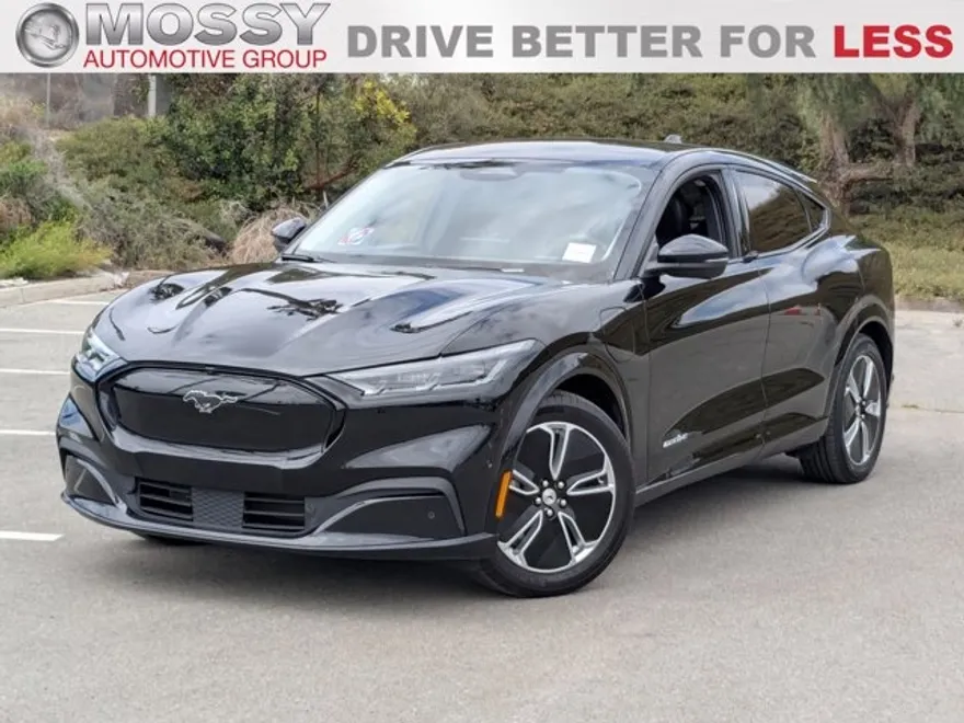 2023 Ford Mustang Mach-E Premium photo 1