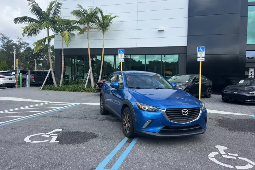 2017 Mazda CX-3 Touring photo 1