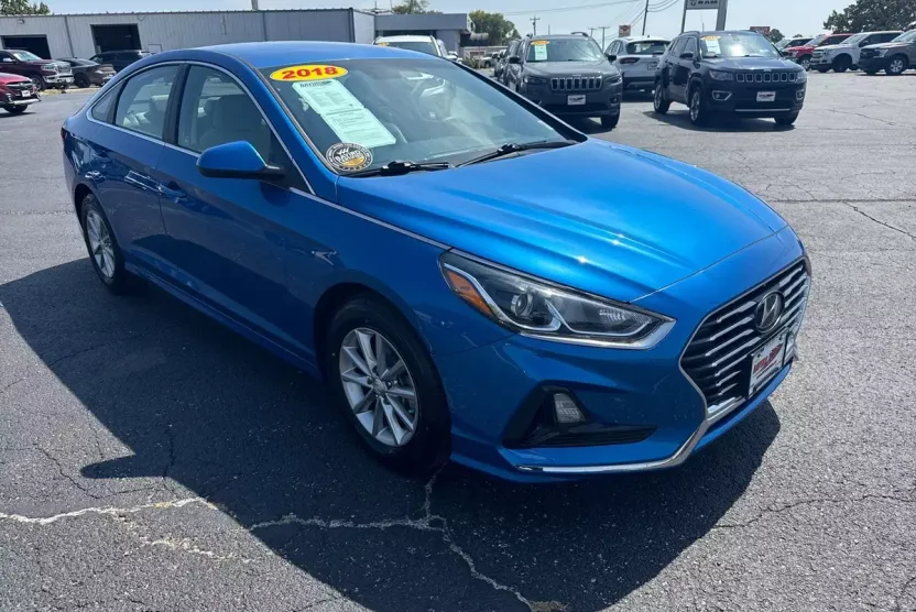 2018 Hyundai Sonata SE photo 1