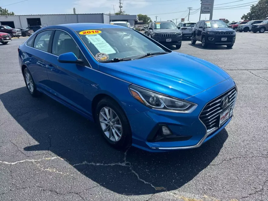 2018 Hyundai Sonata SE photo 1