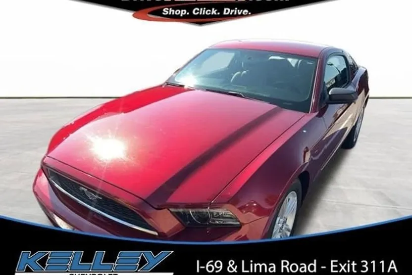 2014 Ford Mustang V6 photo 1