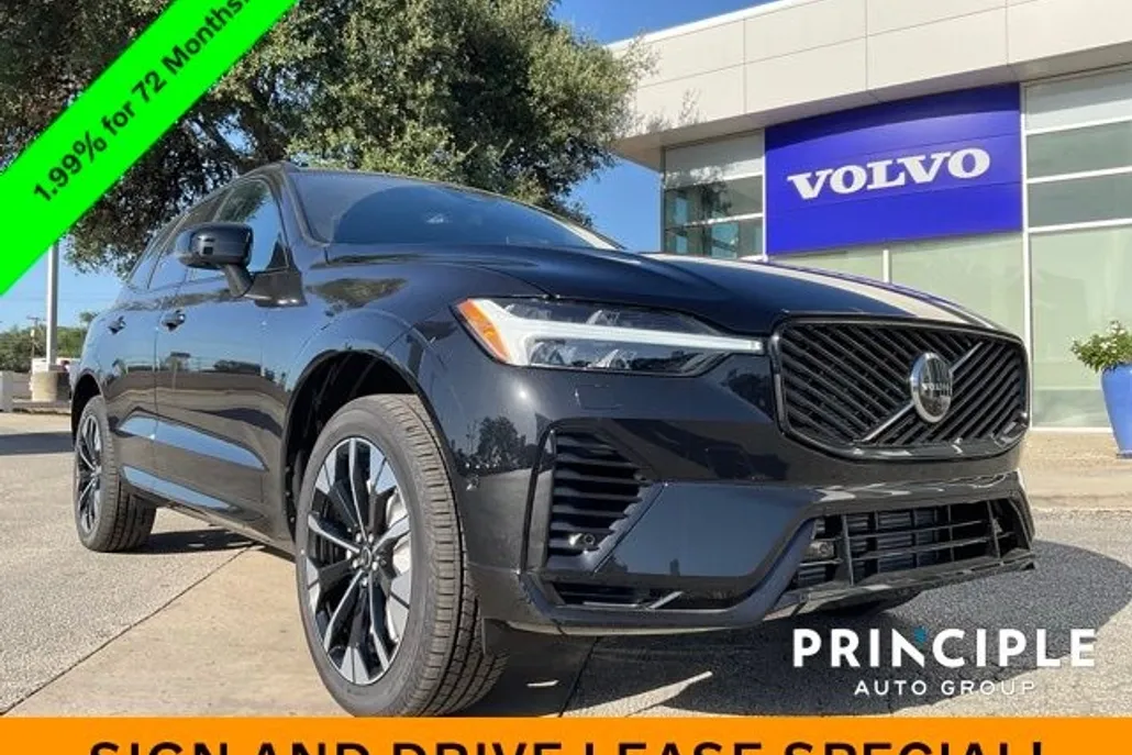 2026 Volvo XC60 Plus T8 eAWD photo 1
