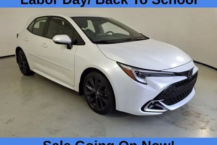 2023 Toyota Corolla XSE photo 1