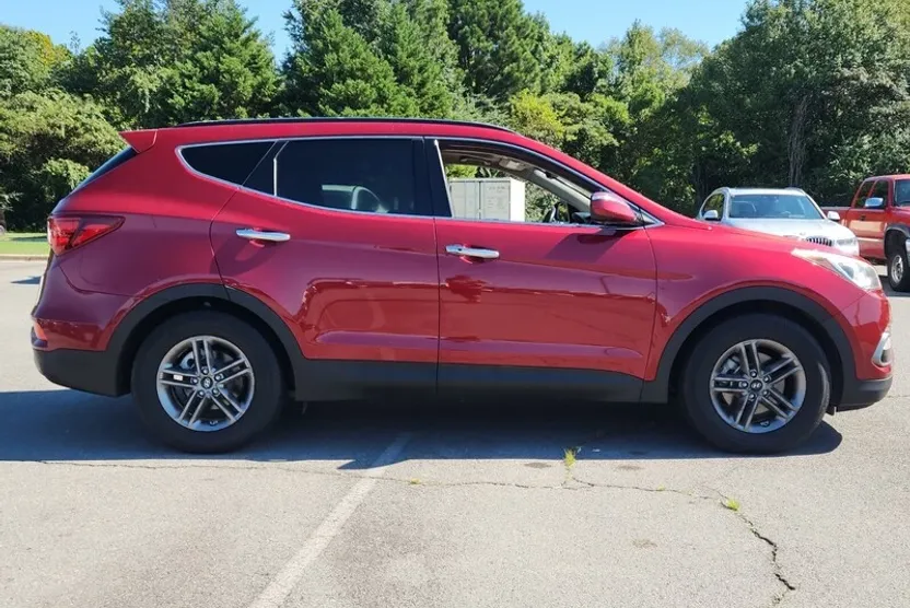 2017 Hyundai Santa Fe Sport Base photo 1