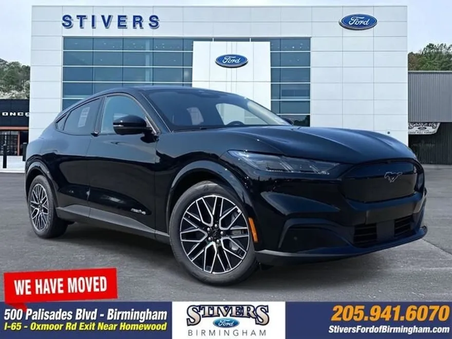 2025 Ford Mustang Mach-E Premium photo 1
