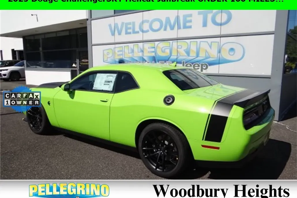 2023 Dodge Challenger SRT8 Hellcat photo 1