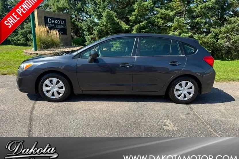2014 Subaru Impreza 2.0i photo 1