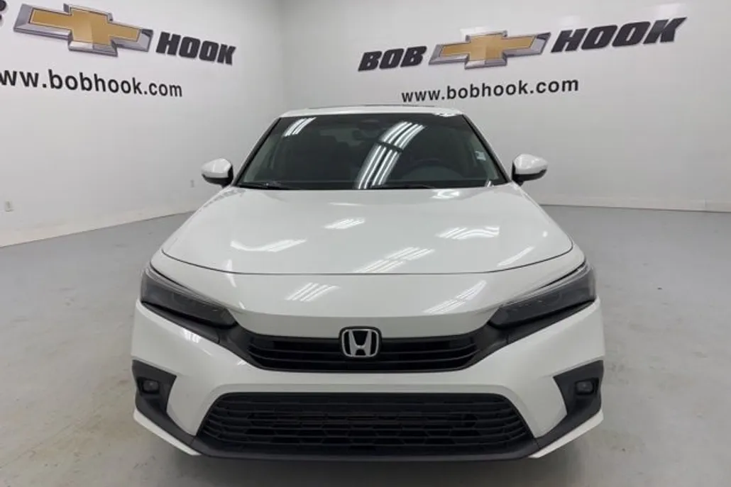 2023 Honda Civic Touring photo 1