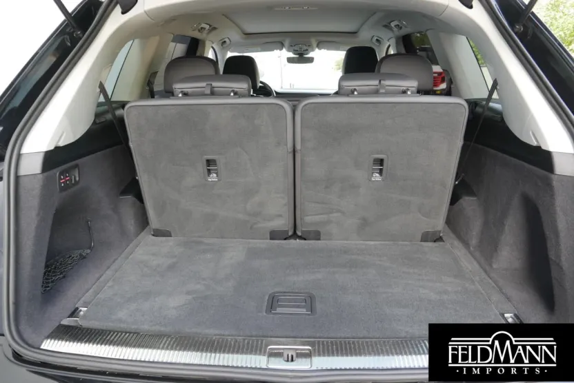2024 Audi Q7 Premium Plus photo 1
