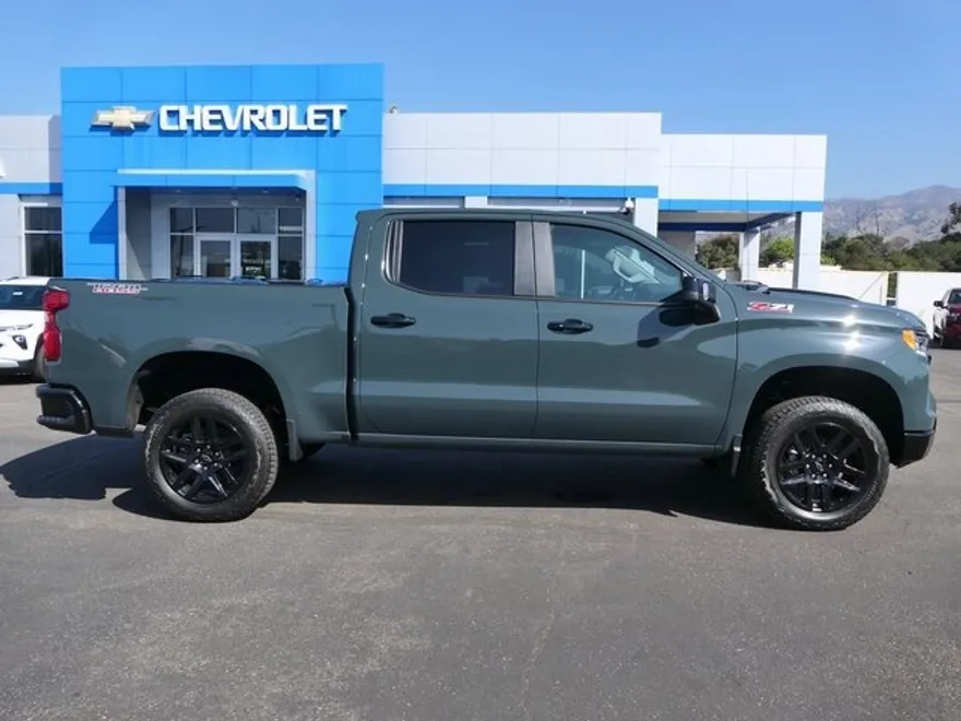 2026 Chevrolet Silverado 1500 LT Trail Boss photo 1