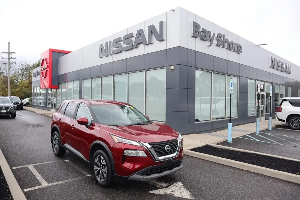 2023 Nissan Rogue SV photo 1