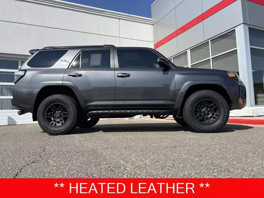 2023 Toyota 4Runner TRD Premium photo 1