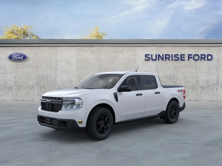 2024 Ford Maverick XLT photo 1