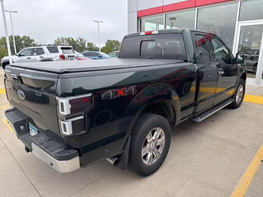 2015 Ford F-150 XLT photo 1
