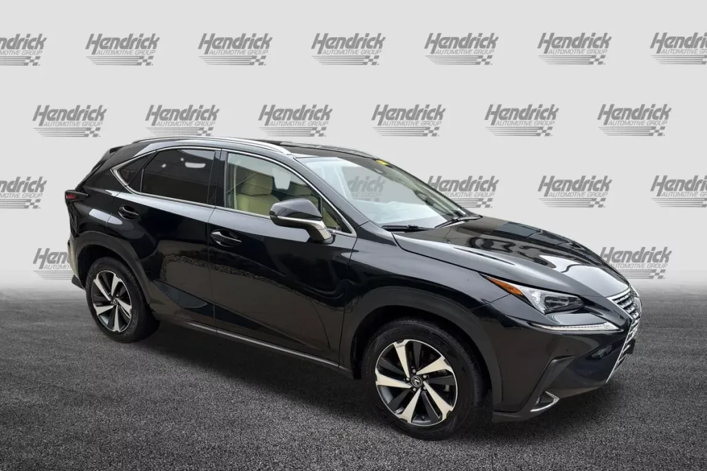 2021 Lexus NX 300 photo 1
