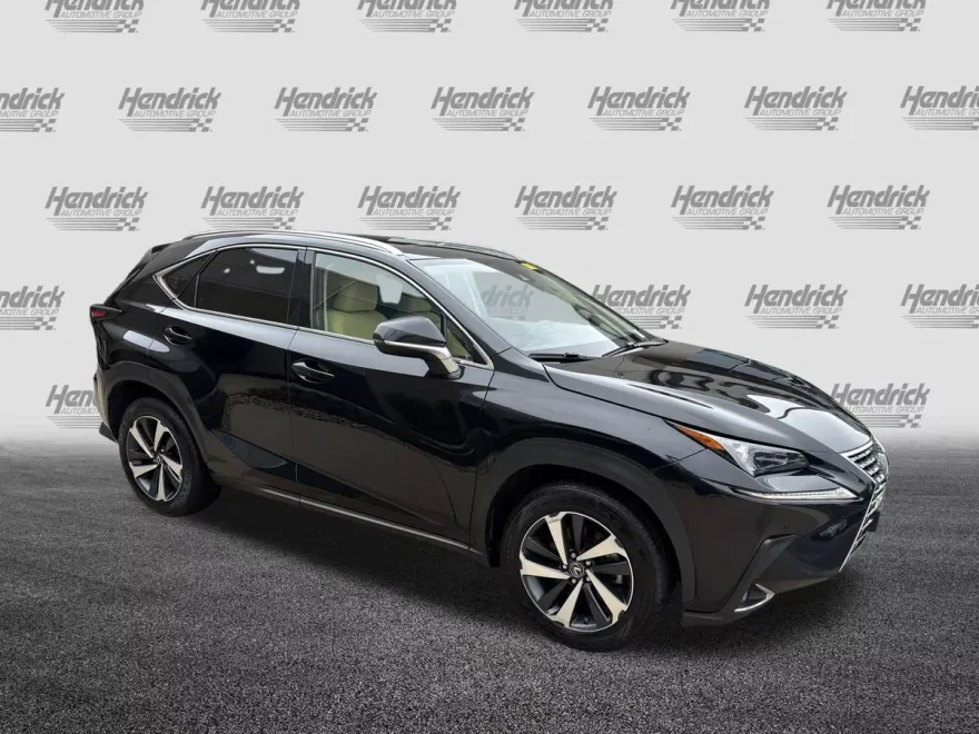 2021 Lexus NX 300 photo 1