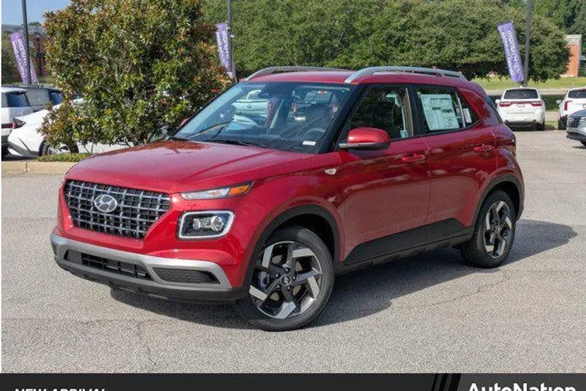 2025 Hyundai Venue Limited photo 1