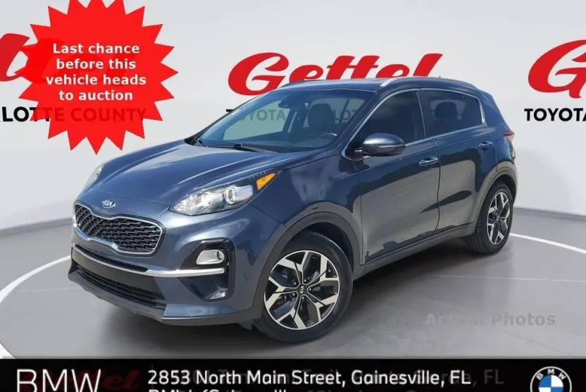 2021 Kia Sportage EX photo 1