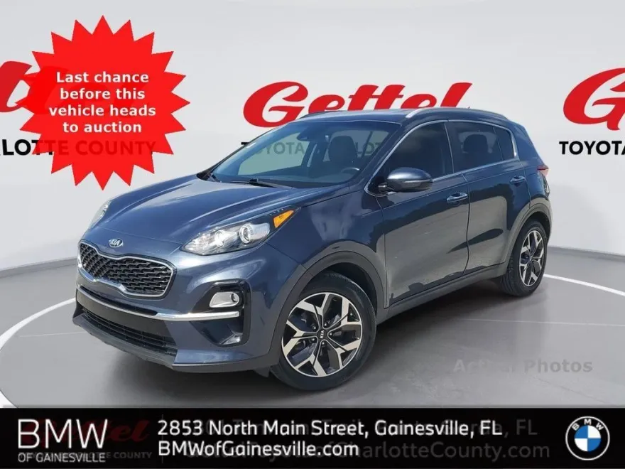 2021 Kia Sportage EX photo 1