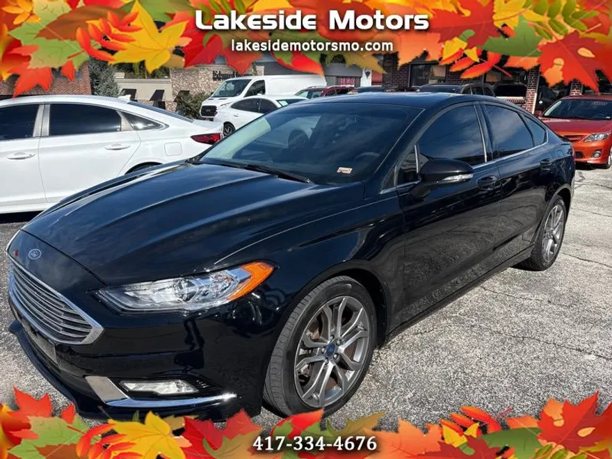 2017 Ford Fusion SE photo 1