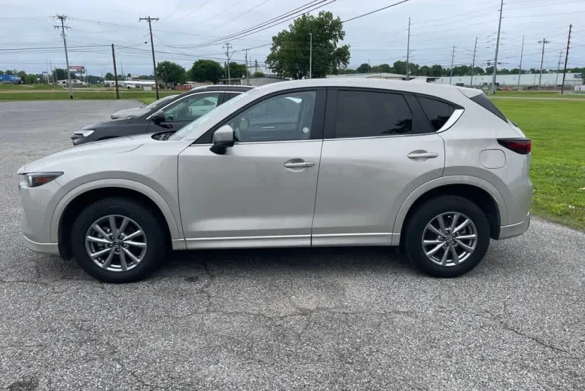 2024 Mazda CX-5 2.5 Select photo 1