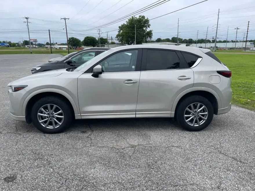 2024 Mazda CX-5 2.5 Select photo 1